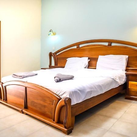 Palm Beach Hotel Kotu Zewnętrze zdjęcie